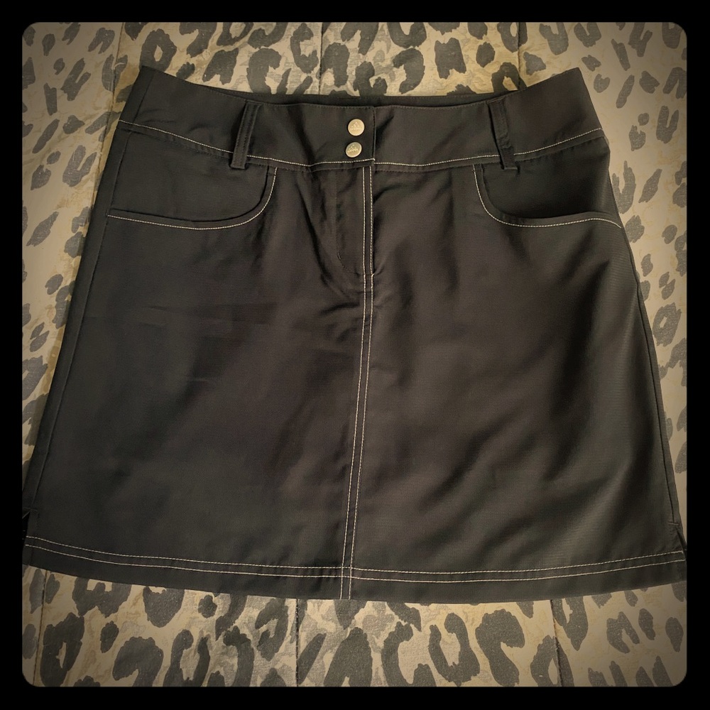 NWOT adidas black golf skirt ladies size 6